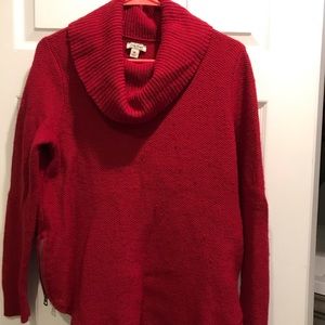 Women’s Lucky Brand red sweater w/ side zippers!
